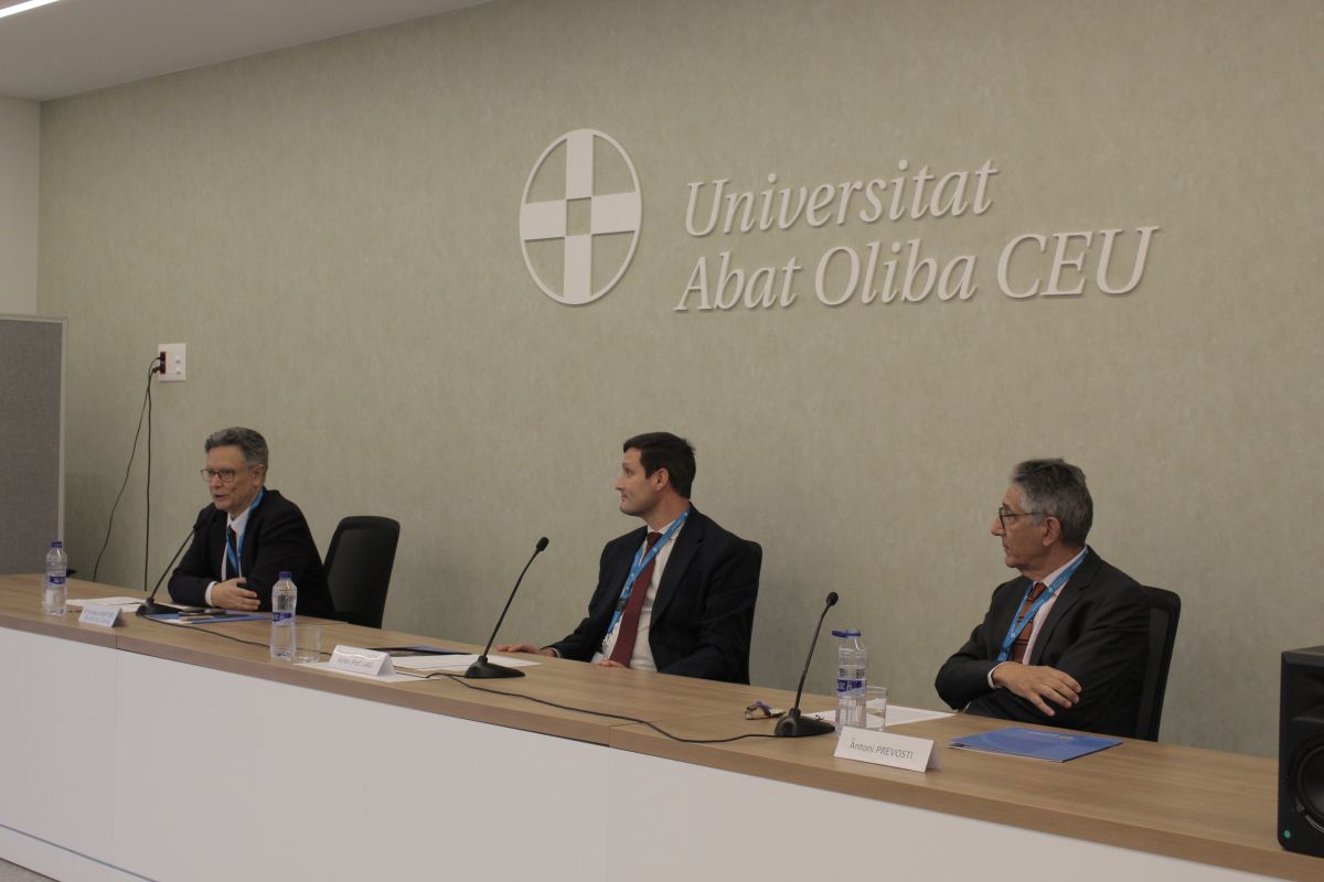 La CEU UAO acoge el XI Simposio de Estudios Tomísticos, dedicado a la relación entre física, filosofía y teología 